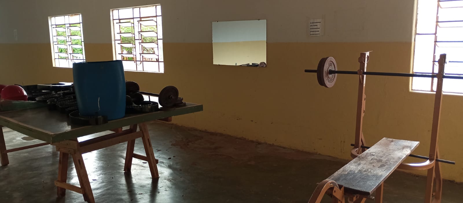 Foto do dormitorio da comunidade terapêutica